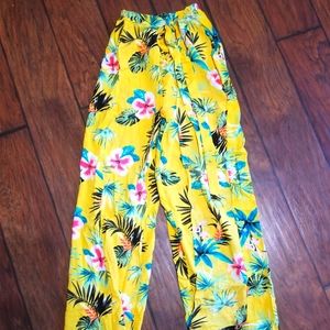 Yellow flowy open pants